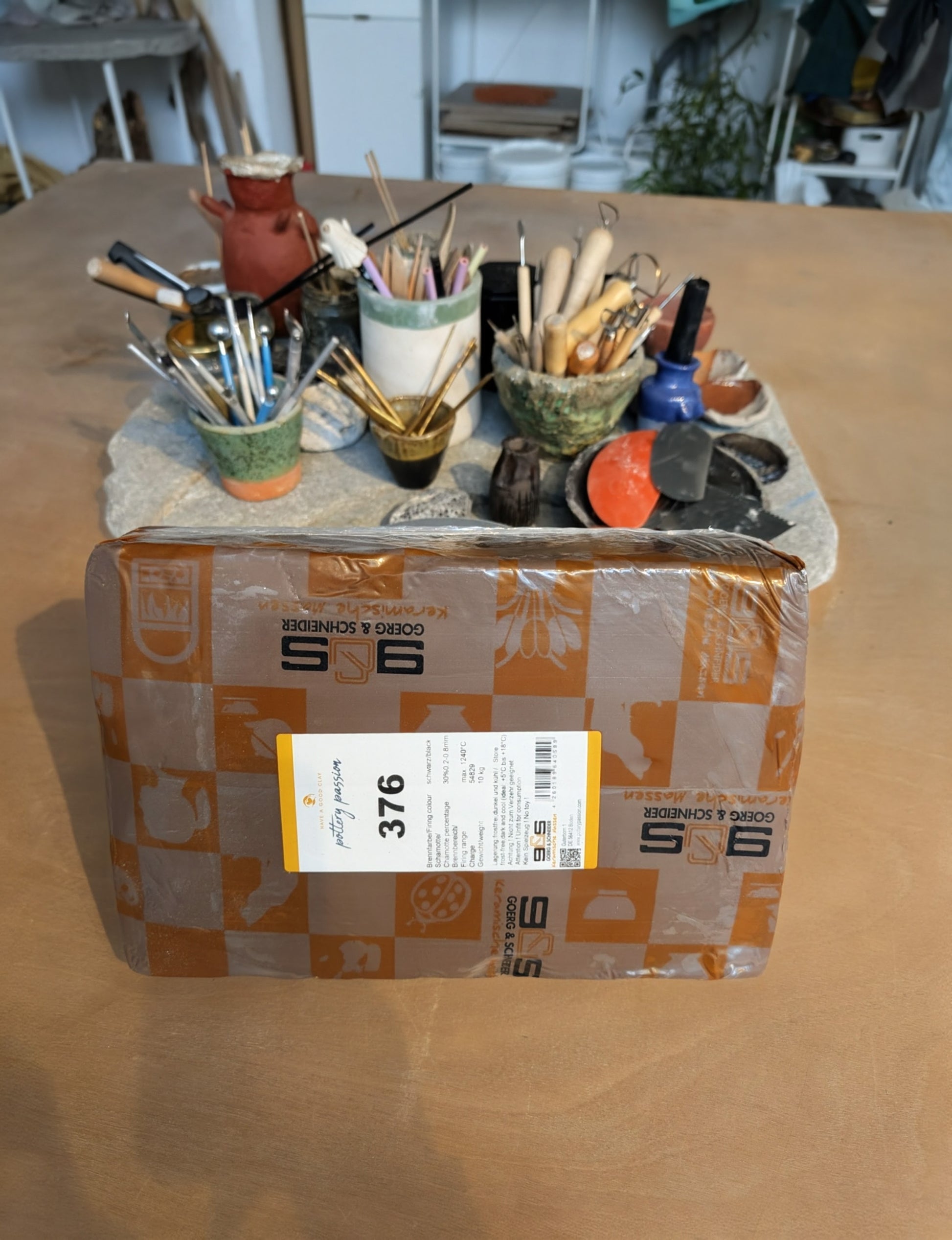 Μαύρος Πηλός Stoneware No. 376.